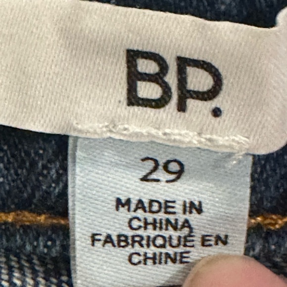 BP Size 29 Mid-Rise Distressed Cut-Off Jean Shorts - Picture 4 of 5